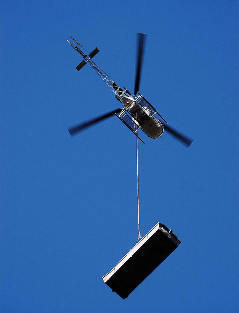 The Lama could sling loads of up to 2,205 pounds to places a much larger helicopter could not venture.