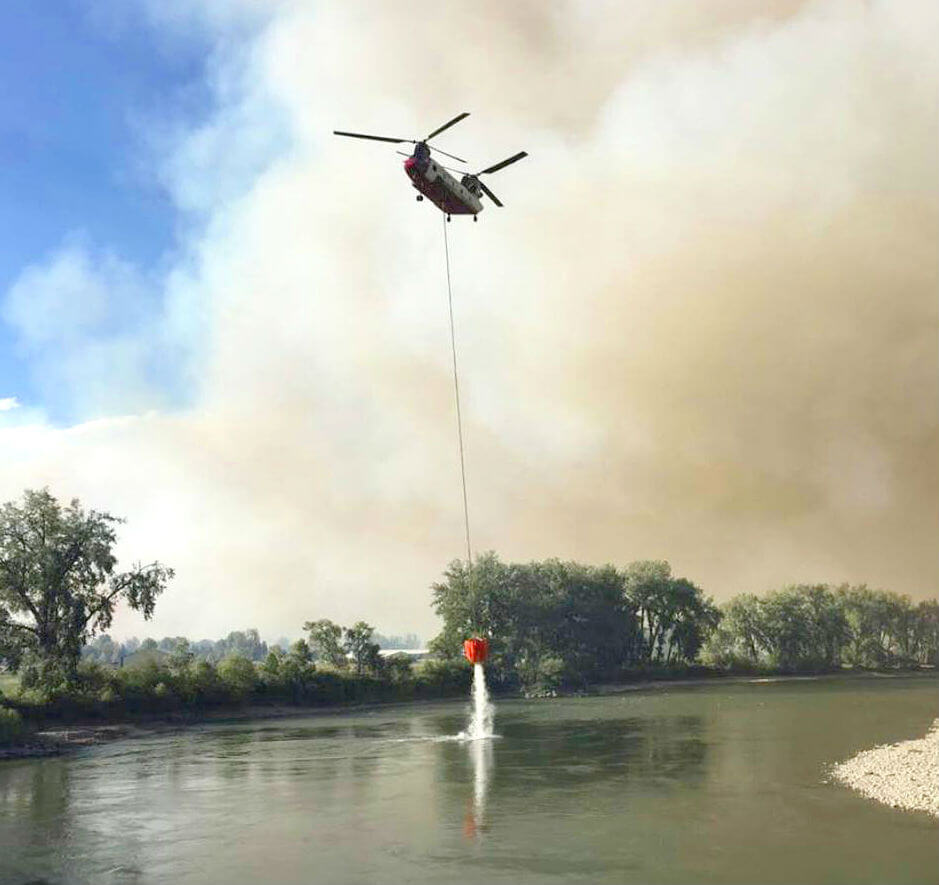 Billing's Flying Service in action with their JP1600 Series bucket pump
