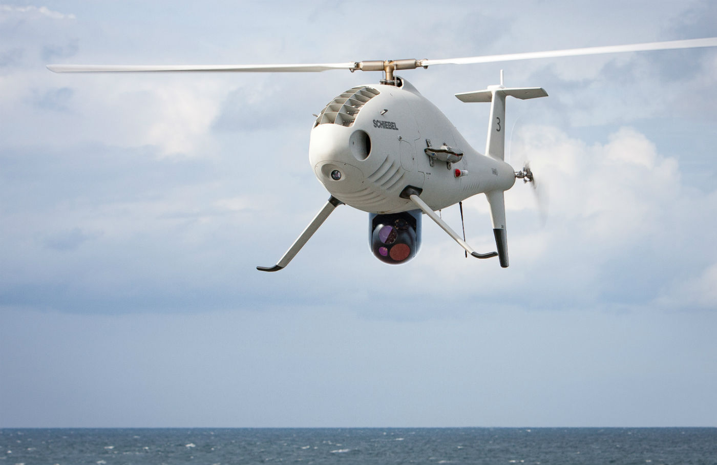 During the flight demonstrations in the Western Mediterranean, the Camcopter S-100 conducted around 30 takeoff and landings within a total of 15 flight hours during day and night. An L3 Wescam’s MX-10 was used to transmit daylight and infrared data. Schiebel Photo