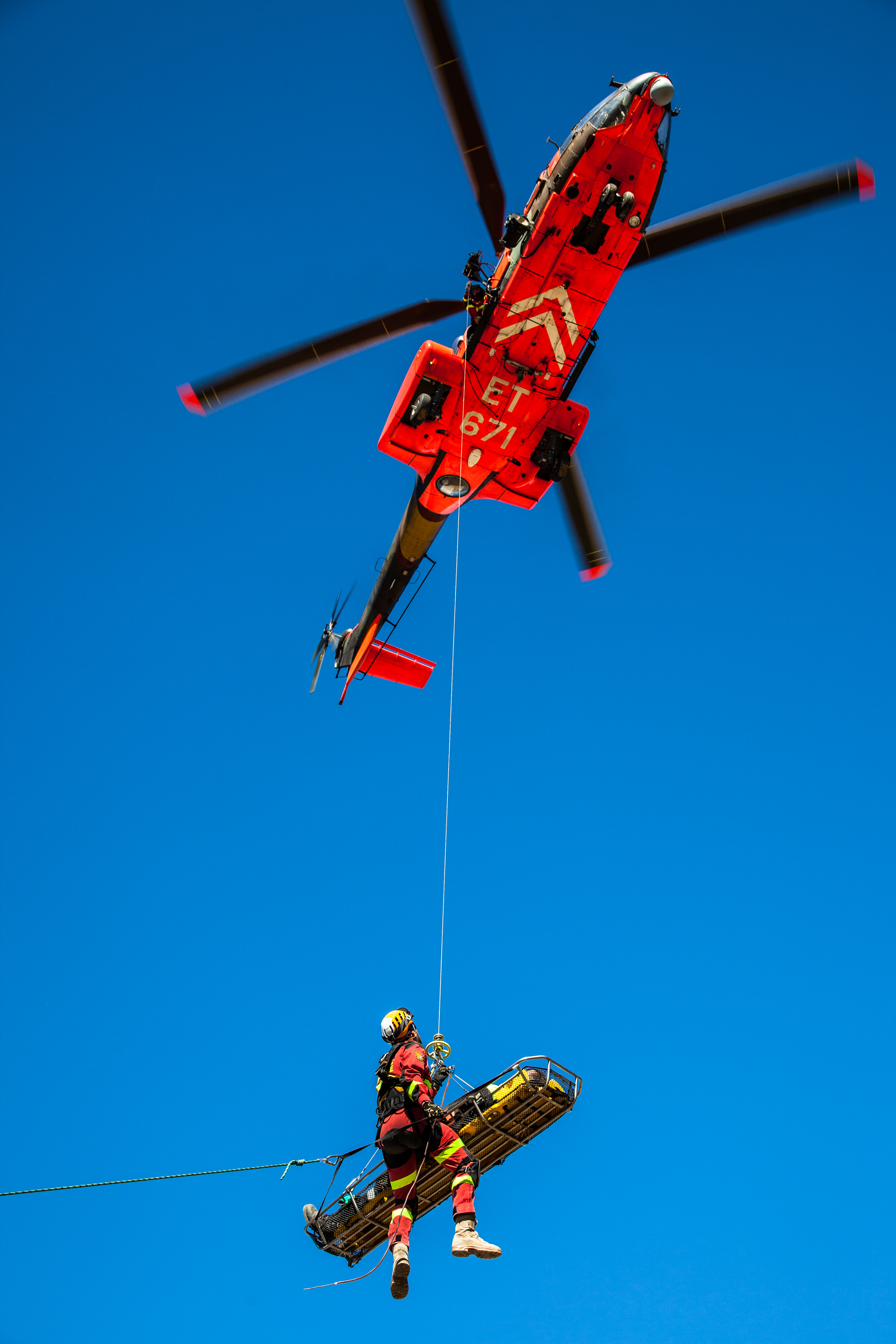 helicopter rescue stretcher