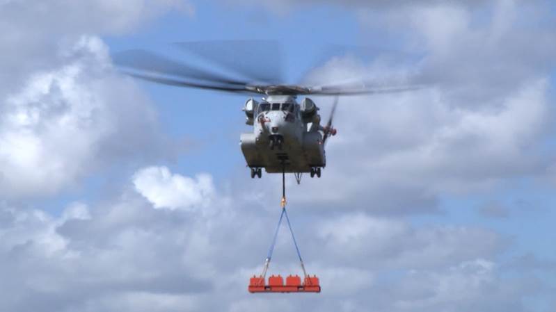 Prior to the 36,000-pound lift, the CH-53K lifted various external payloads up to 27,000 pounds.