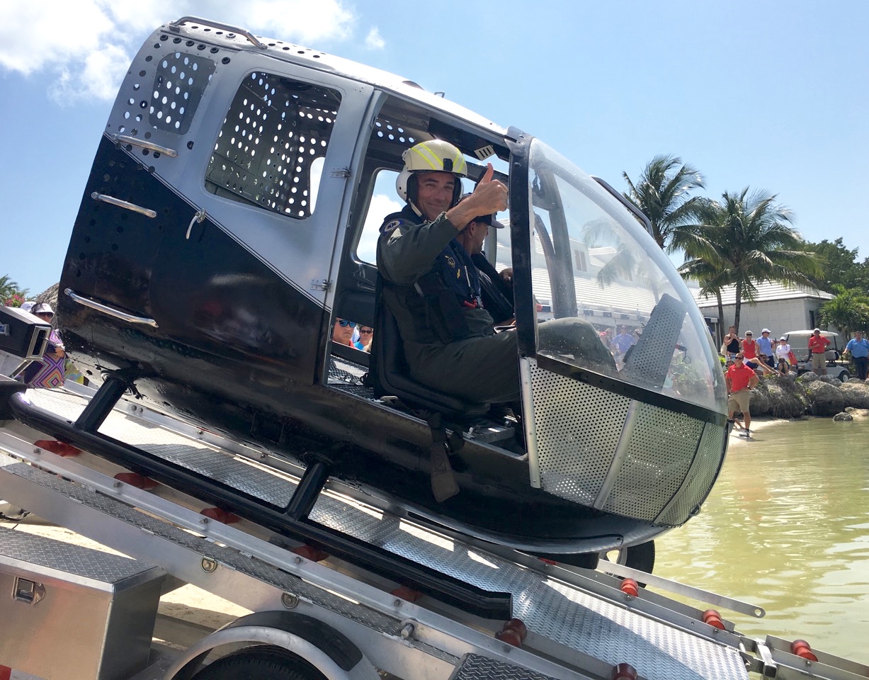 Former Navy SEAL Mic O’Keefe prepares to deploy into an open water pond in Barbara Kaiser’s HUET at a Florida Keys demonstration. Barbara Kaiser Photo