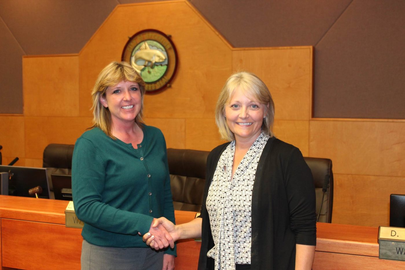 Teresa Farnsworth (left), area manager for Air Methods, and Dana Boke, mayor for the City of Spearfish, at the contract signing event on June 4 to expand the Black Hills Life Flight program into Spearfish, South Dakota. Black Hills Pioneer Photo