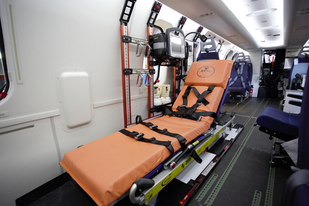 The Allfa stretcher has multiple functions, high ergonomic adjustability and high patient comfort. Heli-One Photo