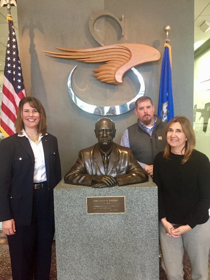 Audrey Brady (left), Sikorsky’s vice president of commercial systems & services; Donna Collins, PALS’ president; and PALS for Patriots recipient, Marine Lieutenant Corporal Michael Synder. Lockheed Martin Photo