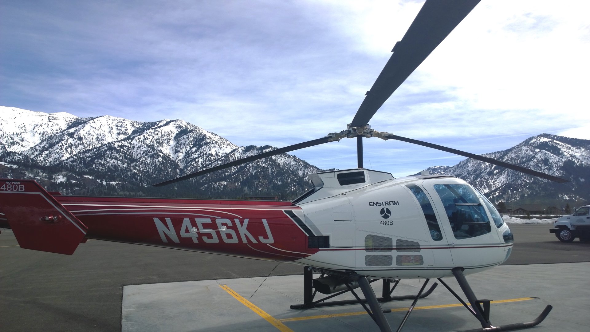 Enstrom’s 480B helicopter has received Transport Canada validation; the company is already working with its first launch customer in Canada. Enstrom Photo