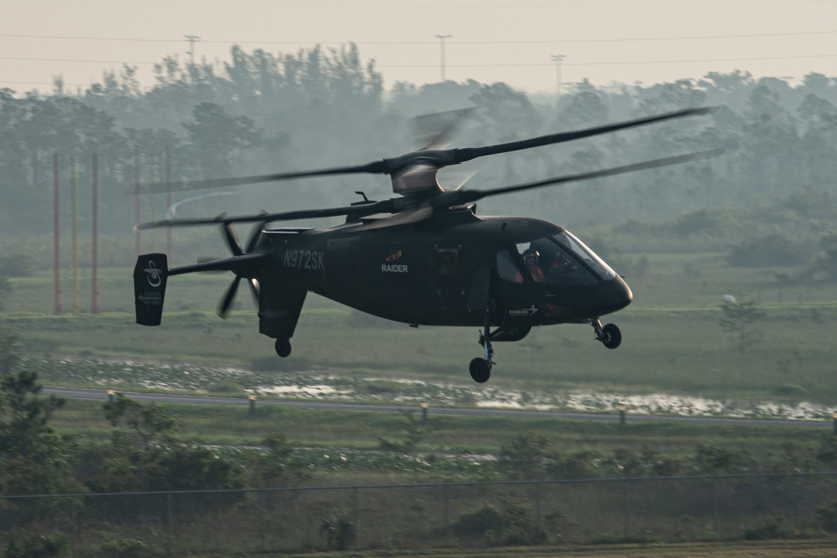 Sikorsky S-97 Raider in flight