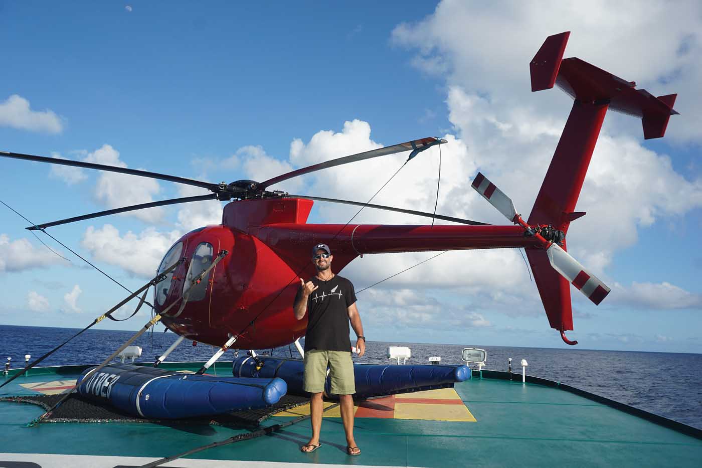 Going Fishing A year in the life of a tuna boat helicopter pilot