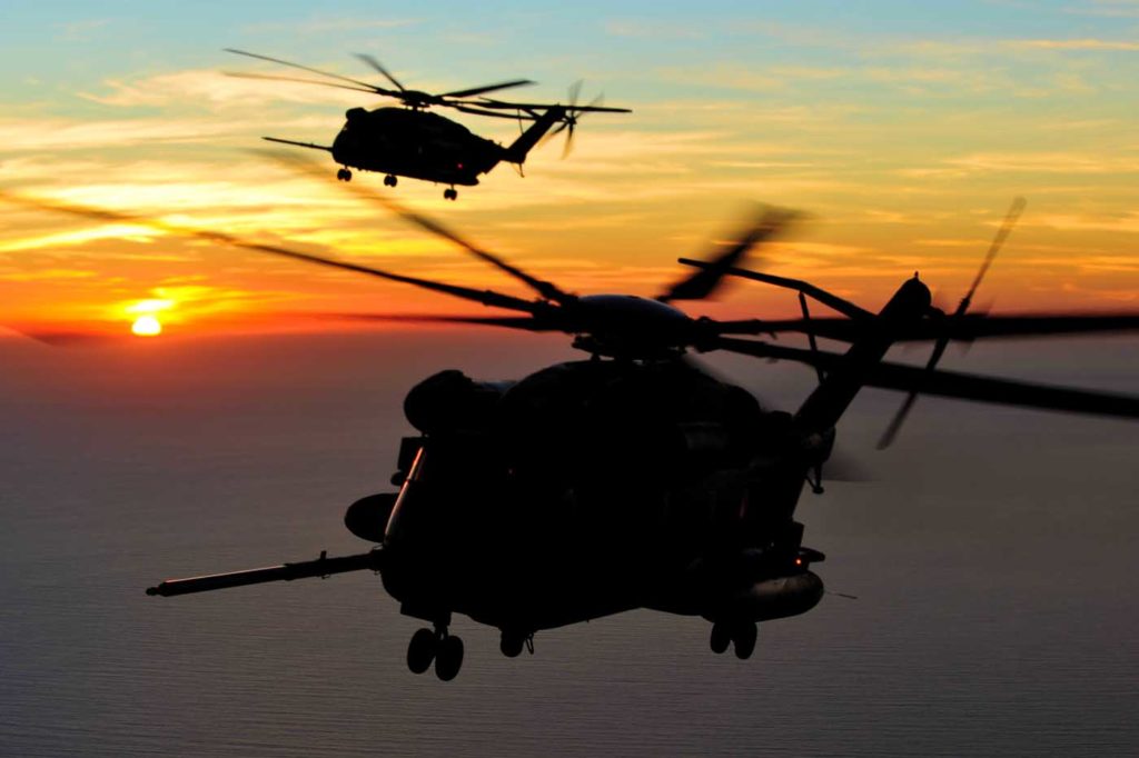 An extended visit with Marine Heavy Helicopter Squadron (HMH) 462 highlights the lifting capacity of the “Screw Crew” CH-53E Super Stallions.