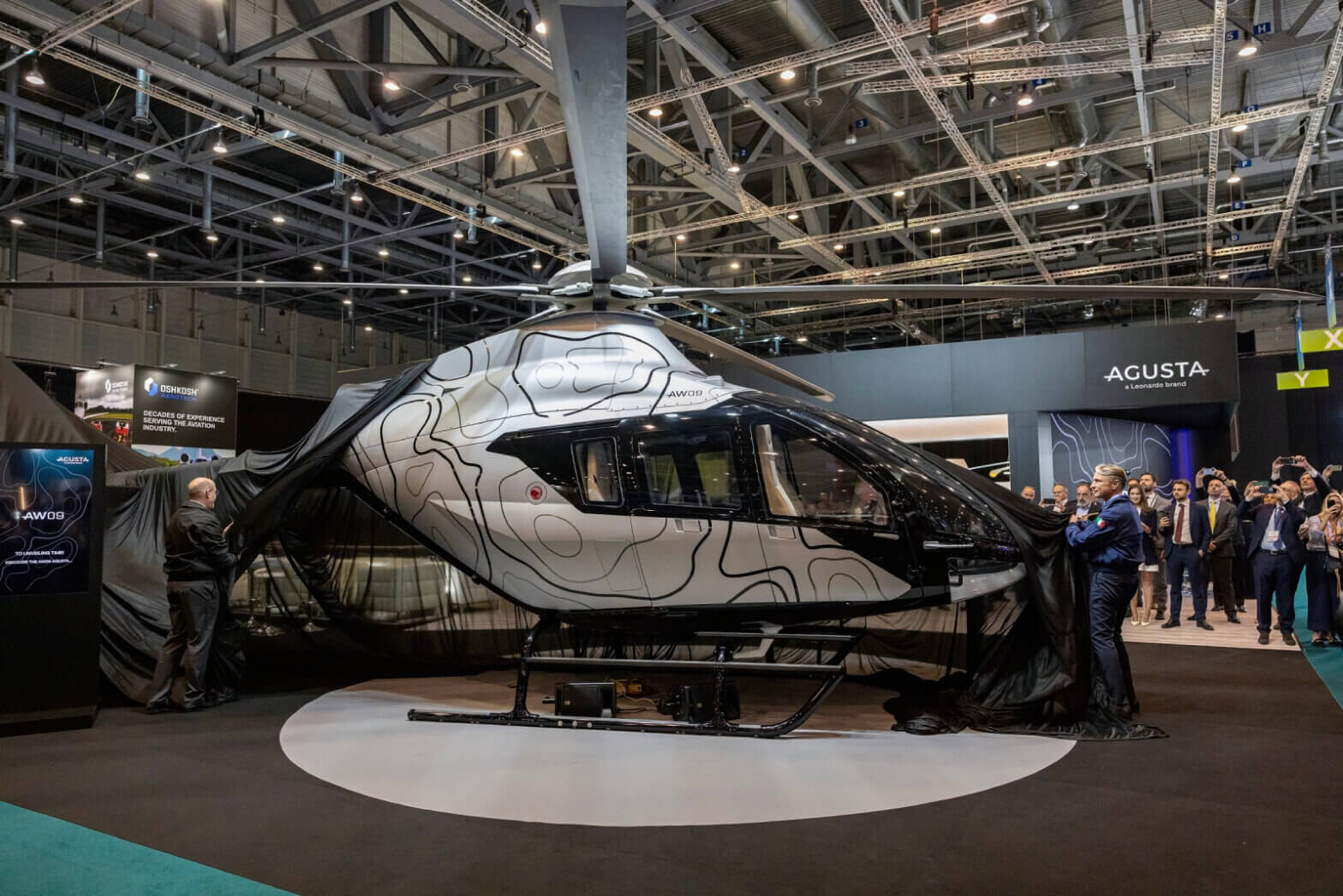 Leonardo unveils Agusta VIP/corporate layout for AW09 single-engine helicopter