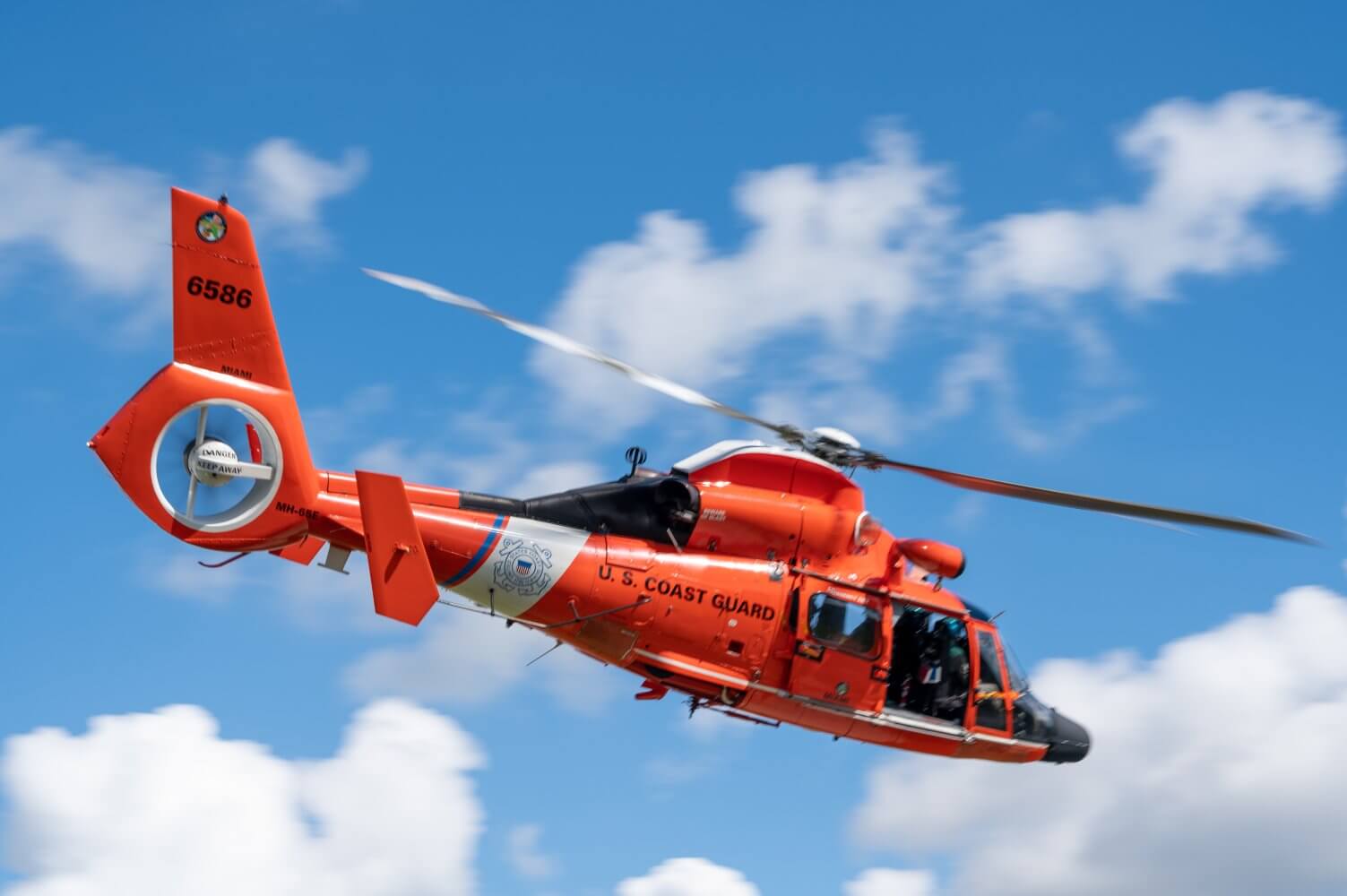 Coast Guard helicopter rescues man clinging to cooler after Hurricane  Milton - Vertical Mag