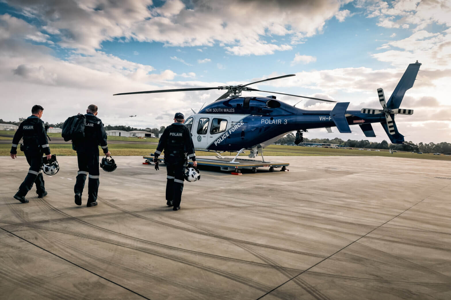 Helicopters support widespread rescues in record-breaking NSW floods