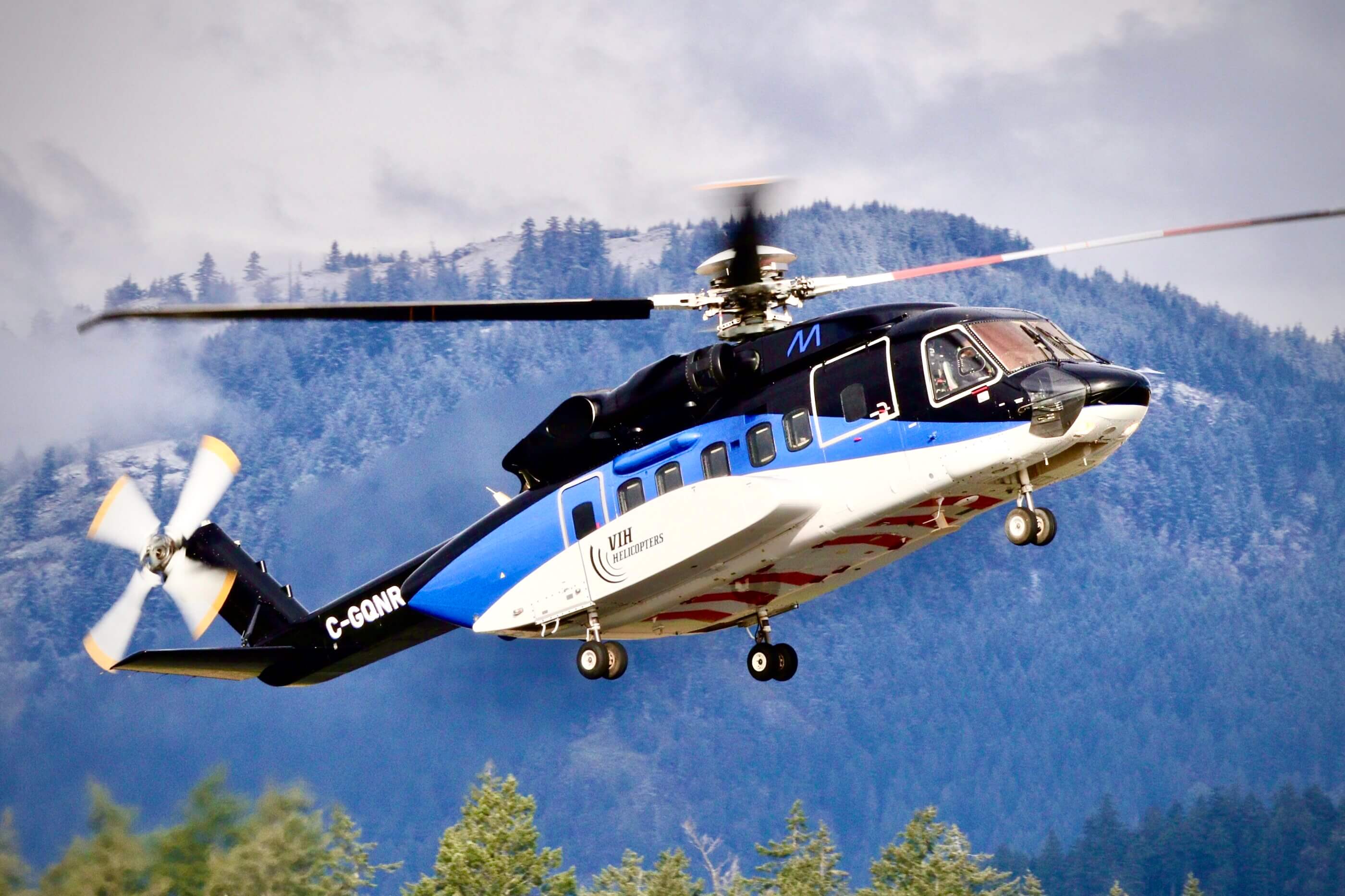 Milestone and Sikorsky showcase landmark S‑92 helicopter at