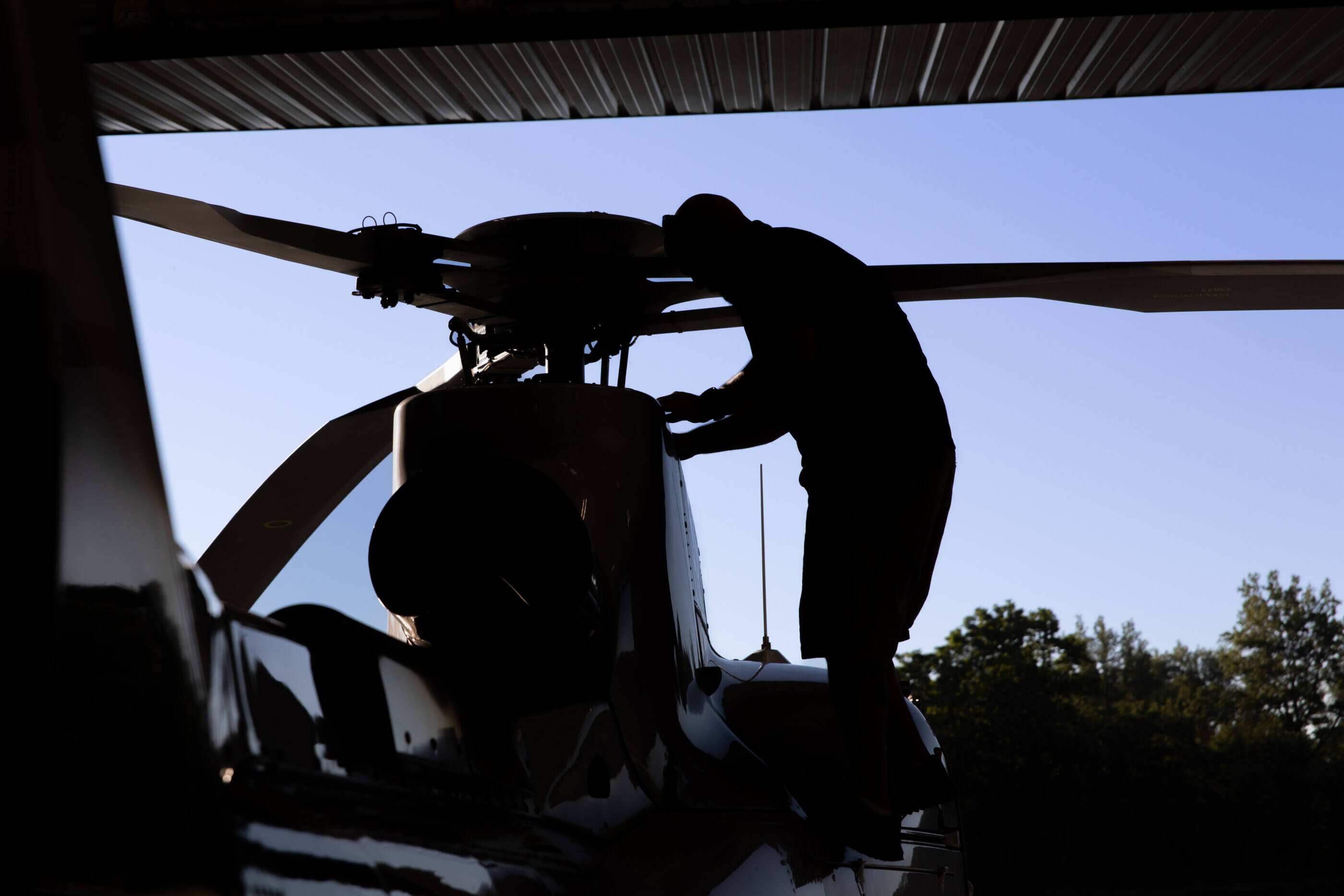 Dirty Dozen Lesson #1: Beware of autopilot - Vertical Mag