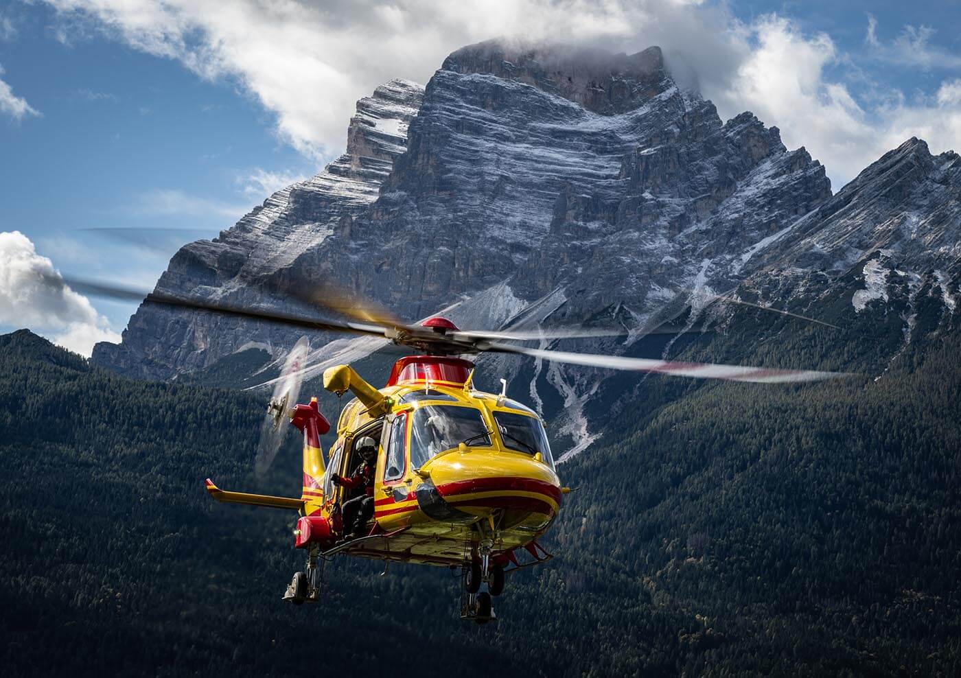 Avincis: Above the Dolomites