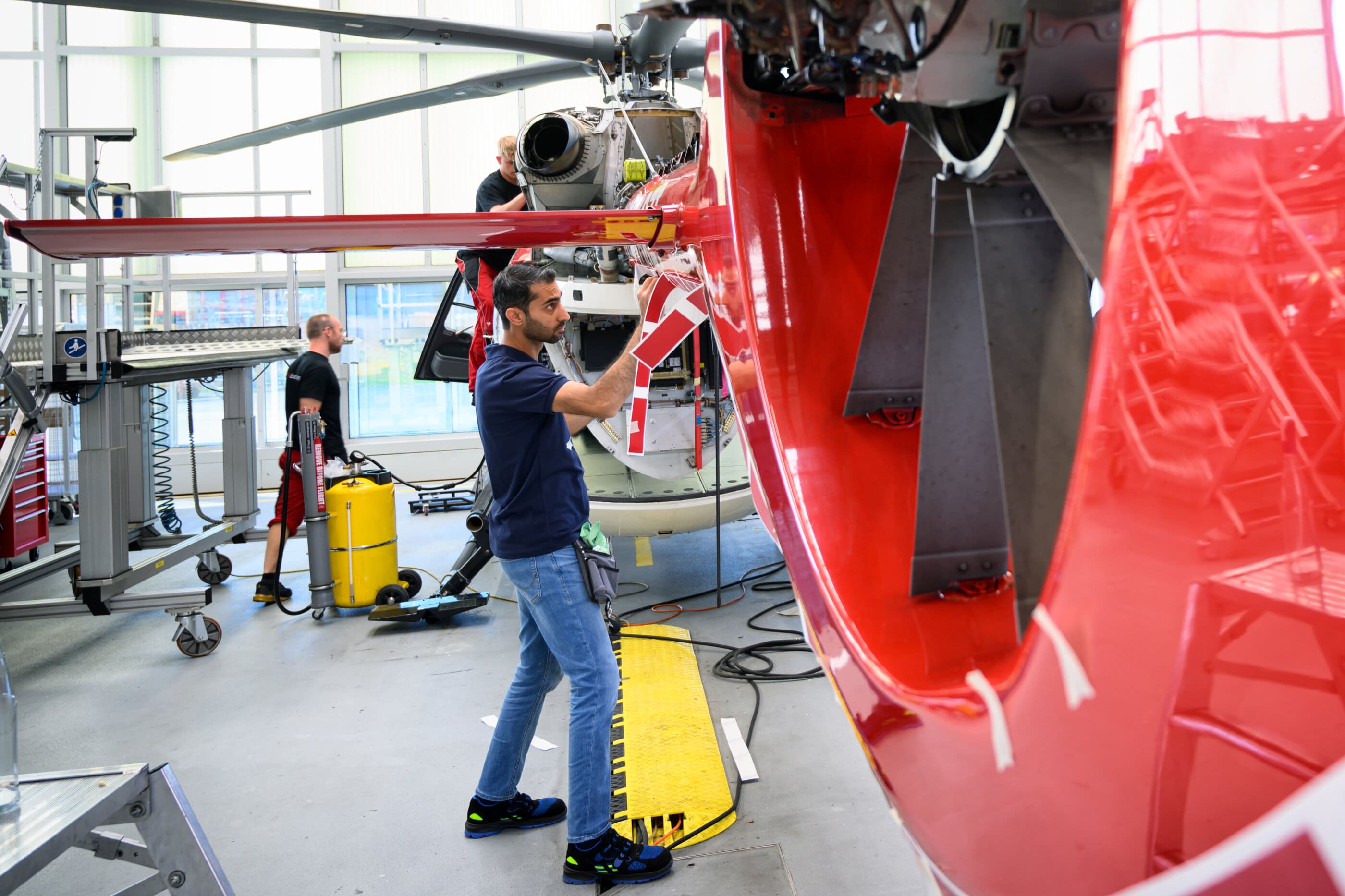 Fatigue in Helicopter Maintenance Goes Unnoticed, Vertical MRO Conference Told